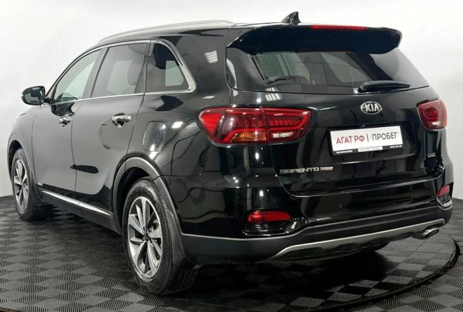 Kia Sorento II Рестайлинг с пробегом 2018 года, цена 2 150 000 рублей, 279345 км, внедорожник, Автокод Объявления