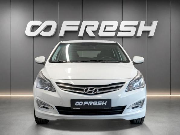 Hyundai Solaris I Рестайлинг с пробегом 2016 года, цена 1 049 000 рублей, 59090 км, хэтчбек, Автокод Объявления