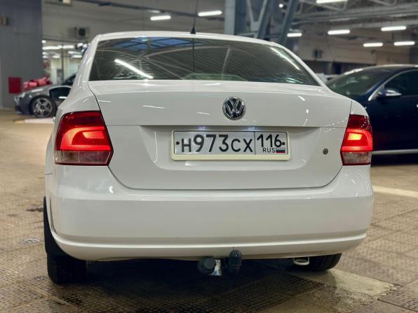 Volkswagen Polo V с пробегом 2011 года, цена 735 000 рублей, 136337 км, седан, Автокод Объявления