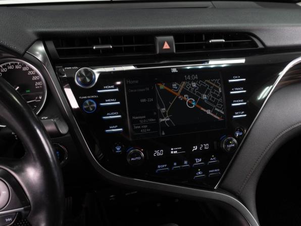 Toyota Camry VIII (XV70) с пробегом 2018 года, цена 2 675 000 рублей, 143721 км, седан, Автокод Объявления