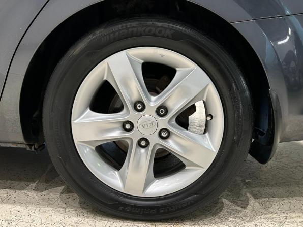 Kia Ceed I Рестайлинг с пробегом 2012 года, цена 699 000 рублей, 176914 км, универсал, Автокод Объявления