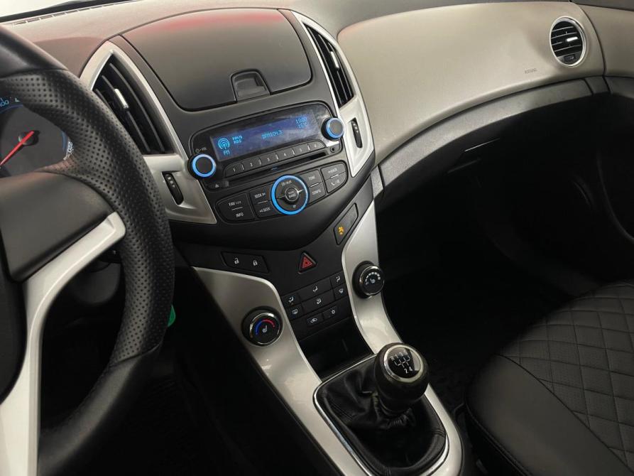 Chevrolet Cruze I Рестайлинг Воронеж  - изображение 17