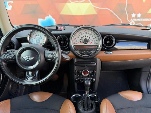 Mini Hatch II (R56) Рестайлинг с пробегом 2012 года, цена 890 000 рублей, 153500 км, хэтчбек, Автокод Объявления