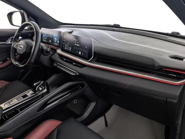 Geely Coolray I Рестайлинг с пробегом 2024 года, цена 2 150 000 рублей, 21436 км, внедорожник, Автокод Объявления