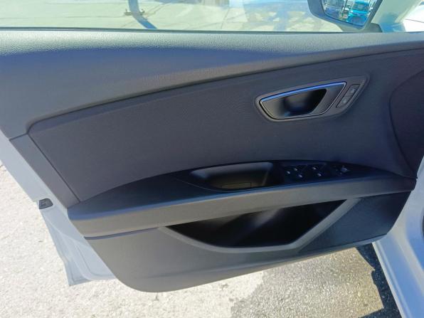 SEAT Leon III с пробегом 2013 года, цена 651 000 рублей, 164648 км, хэтчбек, Автокод Объявления