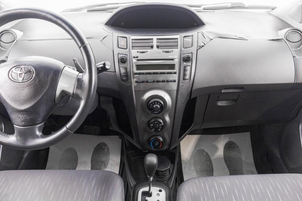 Toyota Yaris II Рестайлинг Барнаул  - изображение 17