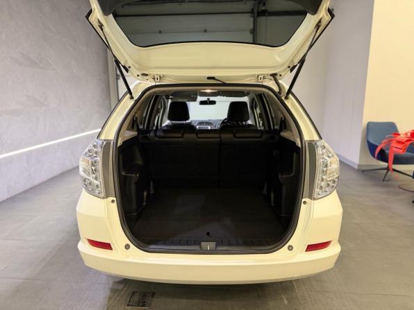 Honda Fit Shuttle I с пробегом 2011 года, цена 899 000 рублей, 215867 км, универсал, Автокод Объявления
