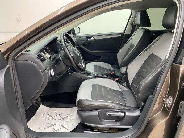 Volkswagen Jetta VI с пробегом 2012 года, цена 990 000 рублей, 227933 км, седан, Автокод Объявления