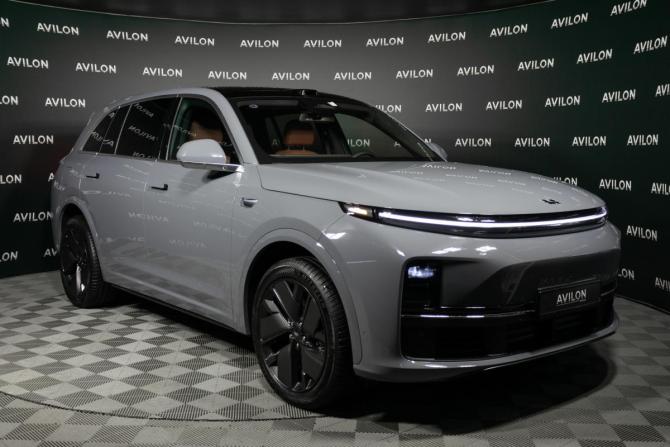 Новый Li Auto (Lixiang) L7 I Рестайлинг 2025 года, цена 10 950 585 рублей, внедорожник, Автокод Объявления