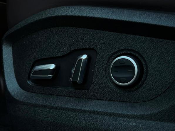 Chery Tiggo 8 Pro Plug-in Hybrid с пробегом 2023 года, цена 2 398 400 рублей, 42215 км, внедорожник, Автокод Объявления