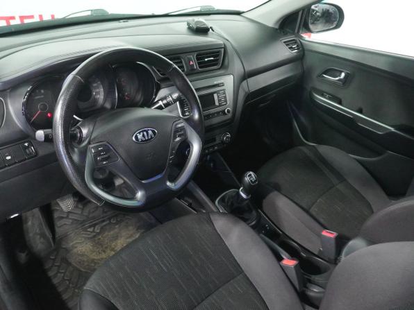 Kia Rio III Рестайлинг с пробегом 2015 года, цена 928 000 рублей, 174661 км, седан, Автокод Объявления