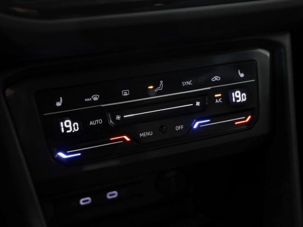 Volkswagen Tiguan II Рестайлинг с пробегом 2020 года, цена 2 399 000 рублей, 124623 км, внедорожник, Автокод Объявления