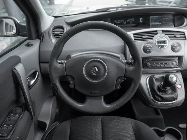 Renault Scenic II Рестайлинг с пробегом 2007 года, цена 430 000 рублей, 283460 км, минивэн, Автокод Объявления