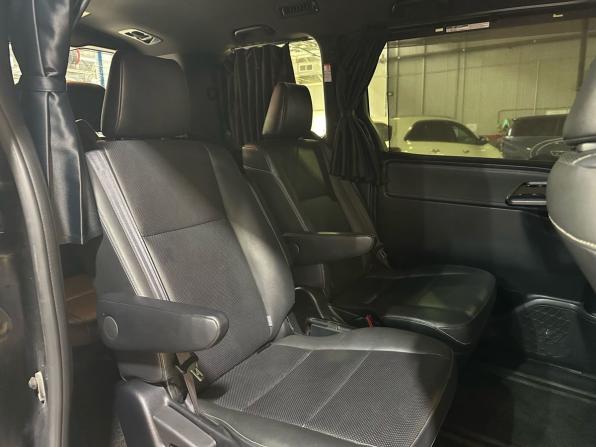 Toyota Esquire I Рестайлинг с пробегом 2019 года, цена 2 400 000 рублей, 134210 км, минивэн, Автокод Объявления