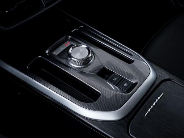 Haval Jolion I Рестайлинг с пробегом 2024 года, цена 2 000 000 рублей, 99357 км, внедорожник, Автокод Объявления