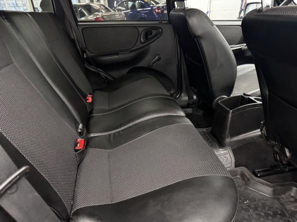 Chevrolet Niva I Рестайлинг с пробегом 2015 года, цена 595 000 рублей, 148871 км, внедорожник, Автокод Объявления