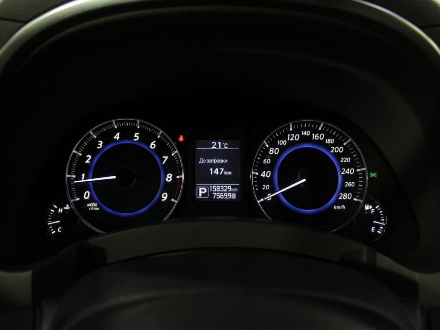 Infiniti QX70 Москва  - изображение 18
