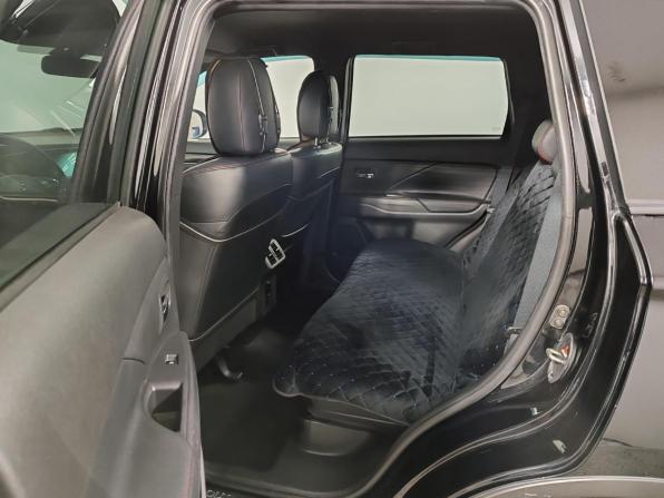 Mitsubishi Outlander III Рестайлинг 3 с пробегом 2021 года, цена 1 875 000 рублей, 191851 км, внедорожник, Автокод Объявления