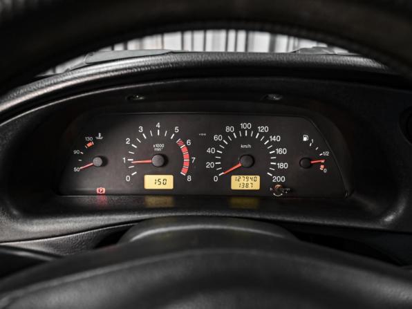 Chevrolet Niva I Рестайлинг с пробегом 2015 года, цена 637 000 рублей, 127940 км, внедорожник, Автокод Объявления