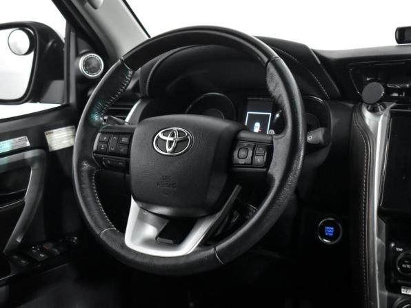 Toyota Fortuner II с пробегом 2018 года, цена 3 950 000 рублей, 50973 км, внедорожник, Автокод Объявления