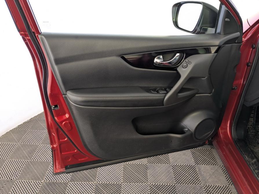Nissan Qashqai II Москва  - изображение 19