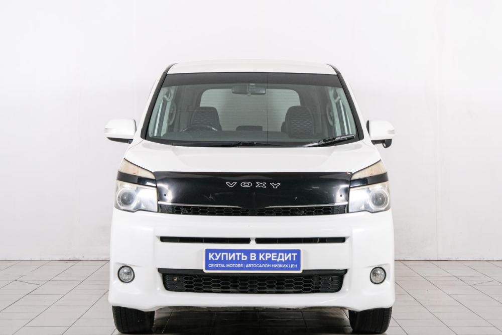 Toyota Voxy II (R70) Красноярск  - изображение 2