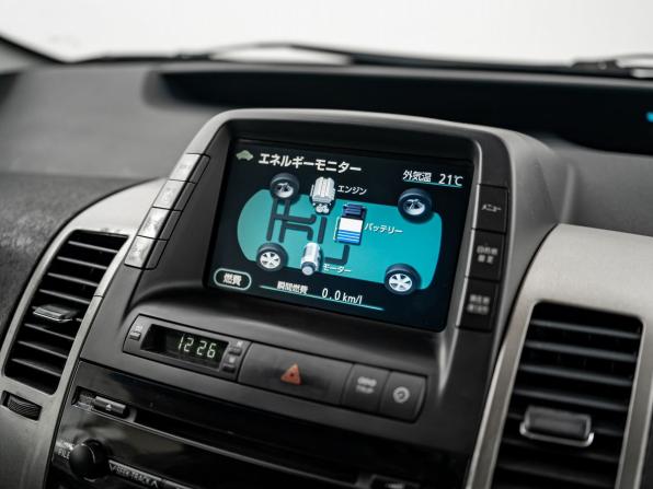 Toyota Prius II Рестайлинг (XW20) с пробегом 2008 года, цена 725 000 рублей, 254878 км, лифтбек, Автокод Объявления