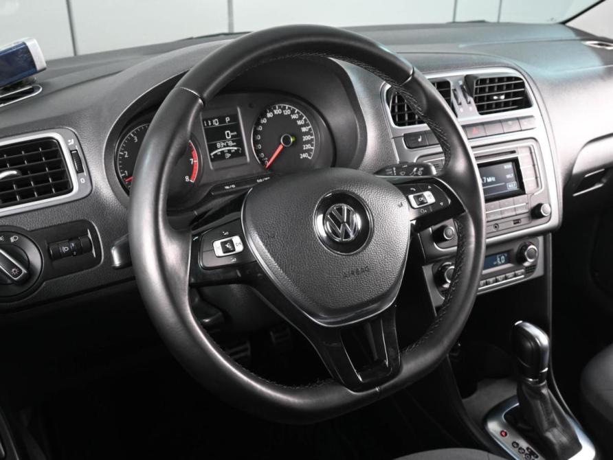Volkswagen Polo V Рестайлинг Ростов-на-Дону  - изображение 12