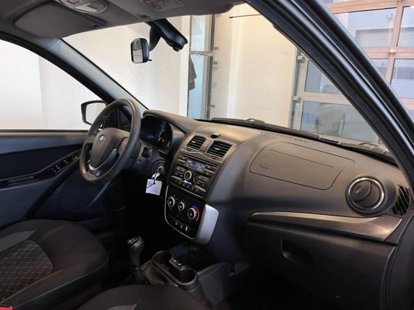 Lada (ВАЗ) Granta I Рестайлинг с пробегом 2019 года, цена 645 000 рублей, 139894 км, лифтбек, Автокод Объявления