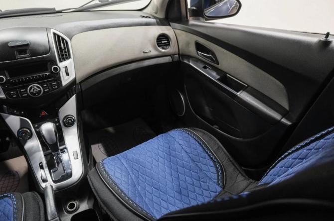Chevrolet Cruze I Рестайлинг с пробегом 2013 года, цена 689 000 рублей, 160000 км, седан, Автокод Объявления
