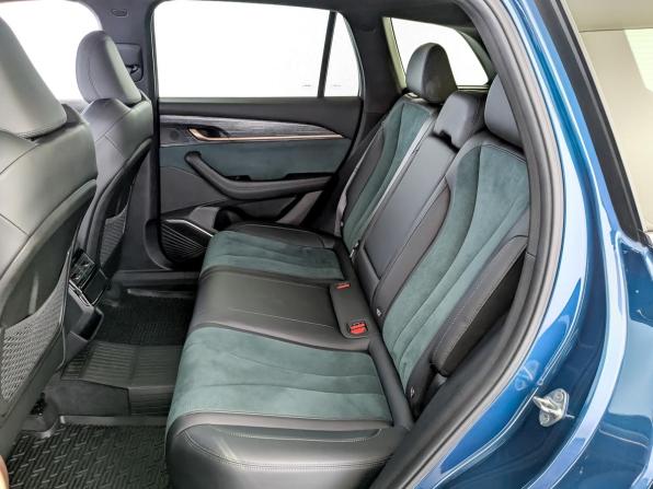 Geely Monjaro I с пробегом 2024 года, цена 3 220 000 рублей, 49343 км, внедорожник, Автокод Объявления