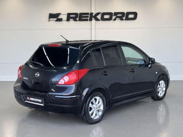 Nissan Tiida I Рестайлинг с пробегом 2012 года, цена 699 000 рублей, 261421 км, хэтчбек, Автокод Объявления