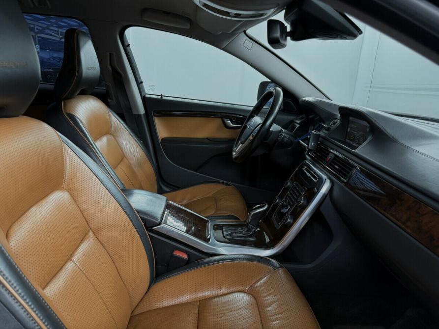 Volvo XC70 II Рестайлинг Москва  - изображение 13
