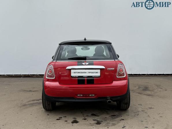 Mini Hatch II (R56) Рестайлинг с пробегом 2013 года, цена 1 050 000 рублей, 128219 км, хэтчбек, Автокод Объявления