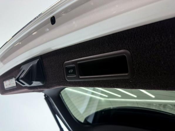 Lexus RX IV с пробегом 2017 года, цена 3 700 000 рублей, 117680 км, внедорожник, Автокод Объявления