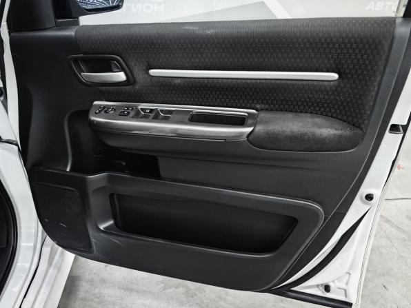 Honda Stepwgn V Рестайлинг с пробегом 2019 года, цена 2 499 000 рублей, 163972 км, минивэн, Автокод Объявления