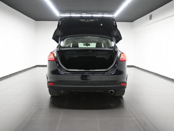 Ford Focus III Рестайлинг с пробегом 2017 года, цена 1 295 000 рублей, 127669 км, седан, Автокод Объявления