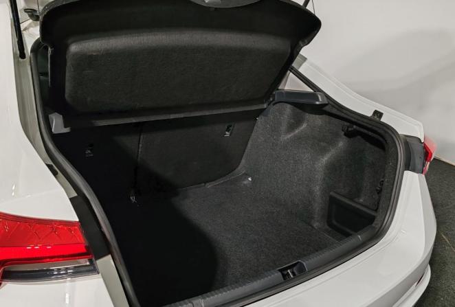 Skoda Rapid II с пробегом 2021 года, цена 1 680 000 рублей, 70956 км, лифтбек, Автокод Объявления