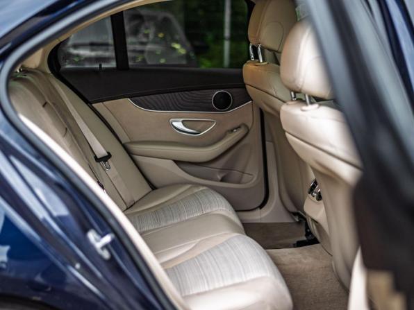 Mercedes-Benz C-Класс IV (W205) с пробегом 2017 года, цена 2 399 000 рублей, 147066 км, универсал, Автокод Объявления
