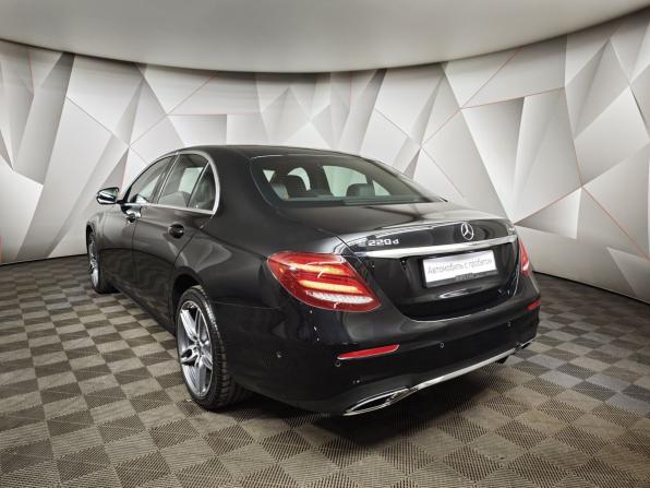 Mercedes-Benz E-Класс V (W213 S213 C238) с пробегом 2019 года, цена 3 331 000 рублей, 117262 км, седан, Автокод Объявления