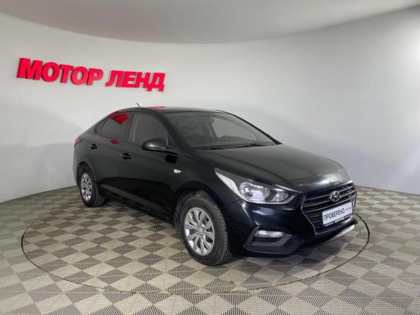 Hyundai Solaris II с пробегом 2018 года, цена 1 449 000 рублей, 93980 км, седан, Автокод Объявления