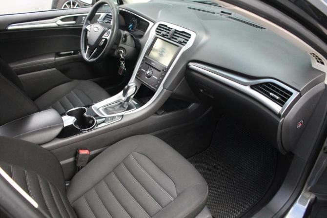 Ford Mondeo V с пробегом 2015 года, цена 1 380 000 рублей, 256164 км, седан, Автокод Объявления