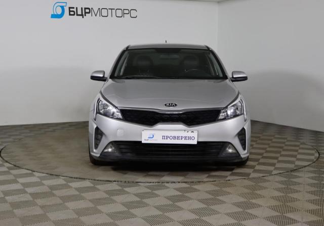 Kia Rio IV Рестайлинг с пробегом 2021 года, цена 1 389 990 рублей, 113999 км, седан, Автокод Объявления