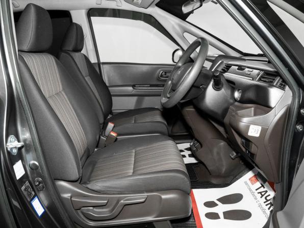 Honda Freed II с пробегом 2018 года, цена 1 300 500 рублей, 147606 км, компактвэн, Автокод Объявления