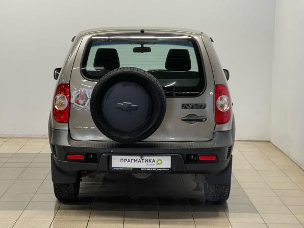 Chevrolet Niva I Рестайлинг с пробегом 2016 года, цена 559 000 рублей, 88197 км, внедорожник, Автокод Объявления