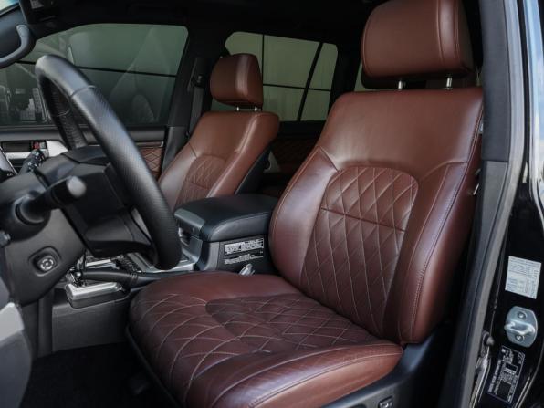 Toyota Land Cruiser 200 Series Рестайлинг 2 с пробегом 2018 года, цена 6 899 000 рублей, 147829 км, внедорожник, Автокод Объявления