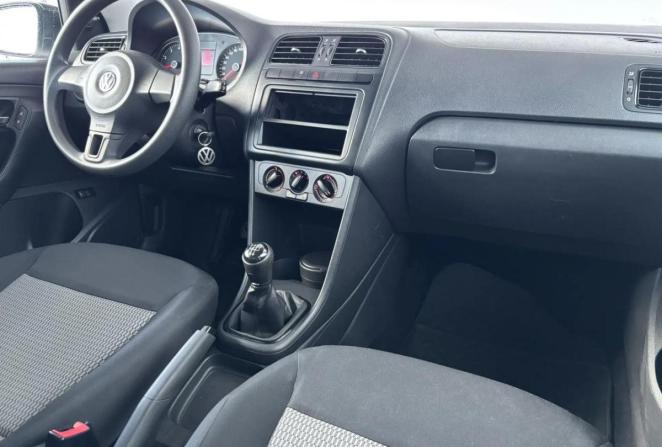Volkswagen Polo V с пробегом 2014 года, цена 785 000 рублей, 105684 км, седан, Автокод Объявления