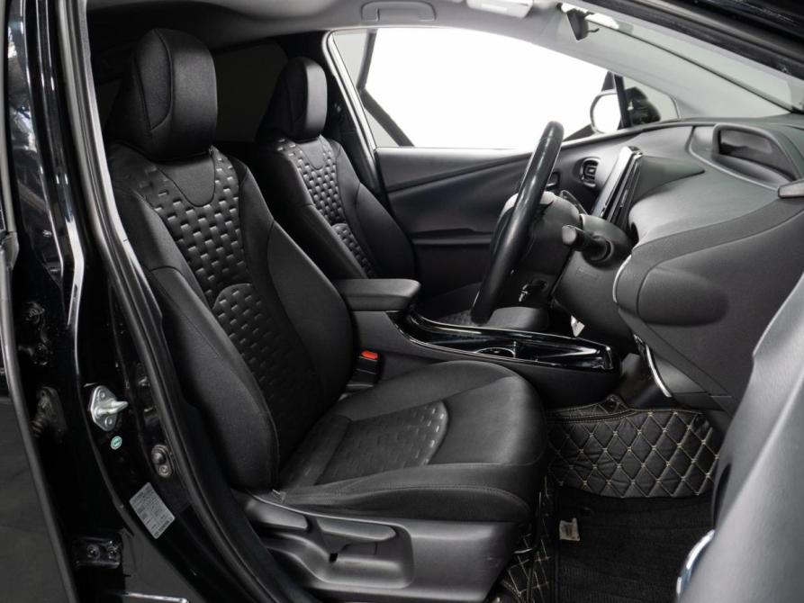 Toyota Prius IV (XW50) Тюмень  - изображение 11