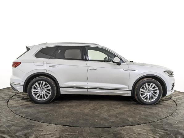 Volkswagen Touareg III с пробегом 2019 года, цена 4 660 000 рублей, 116724 км, внедорожник, Автокод Объявления