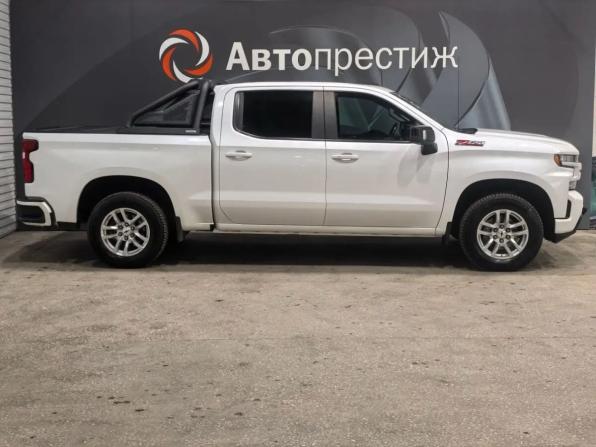 Chevrolet Silverado IV (T1XX) с пробегом 2020 года, цена 4 650 000 рублей, 113175 км, offers.body_type.unknown, Автокод Объявления